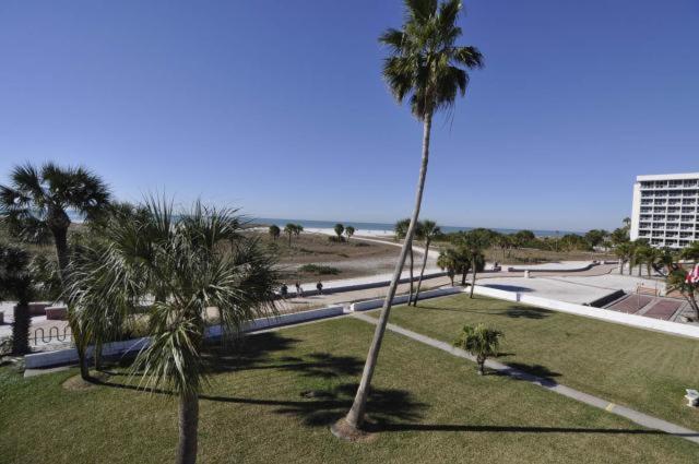 Treasure Island Beach Club 727-360-7096 St. Pete Beach Exterior photo